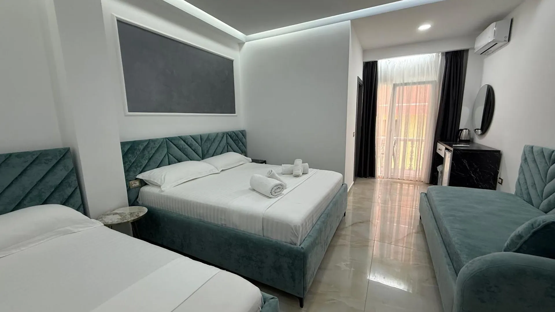 Hotel Leodori 1 Shengjin 0*,  Albania