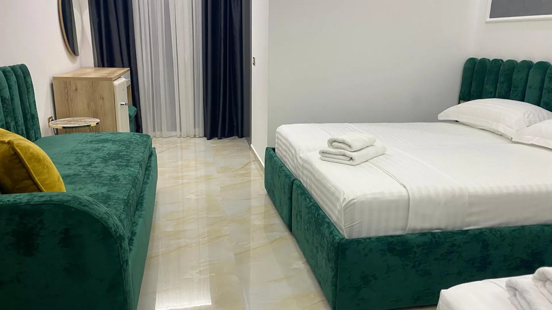 Lägenhet Hotel Leodori 1 Shëngjin